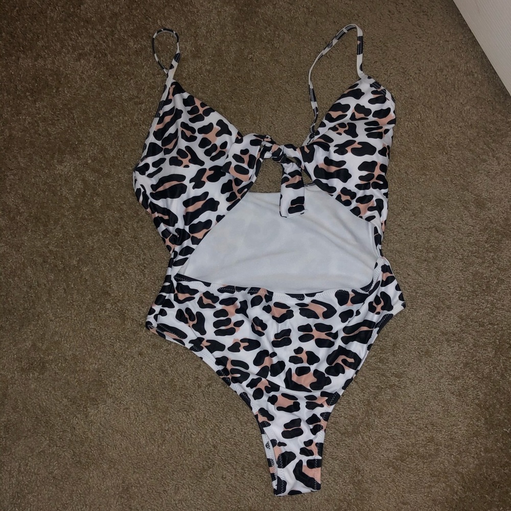 NEVER WORN! Animal print